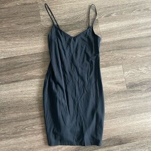 Babaton Contour black dress